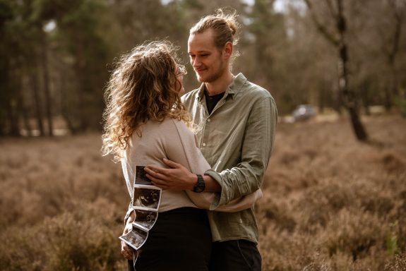 Portret foto koppel buiten zwangerschap